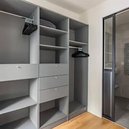 Renovated Close To Opera * Paris