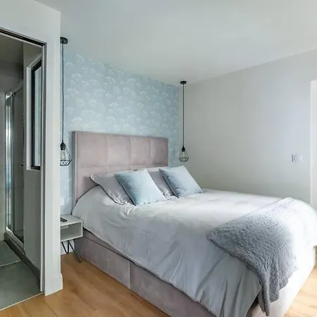 Renovated Close To Opera Paris