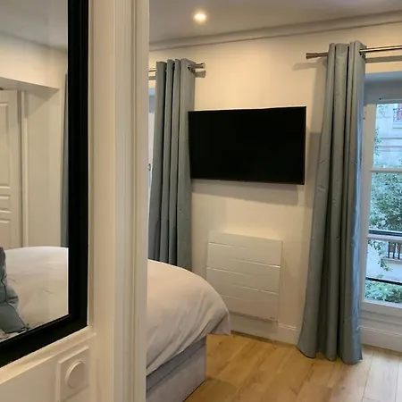 Renovated Close To Opera